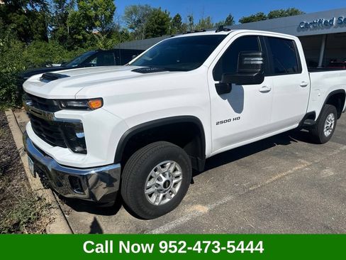 Used 2025 Chevrolet Silverado 2500 LT AWD/4WD image 1