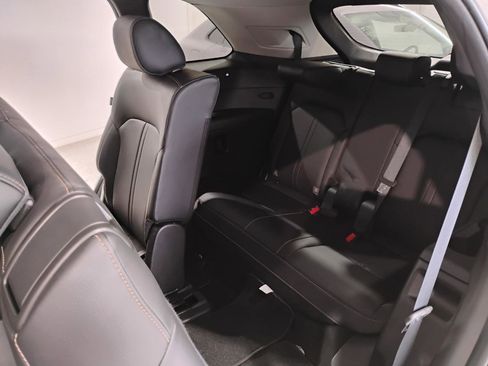 Used 2024 MAZDA CX-90 3.3 Turbo w/ Preferred Plus image 13