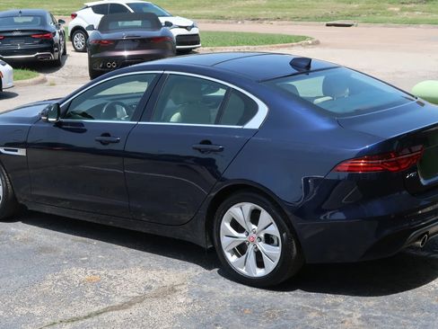 Used 2020 Jaguar XE S image 12