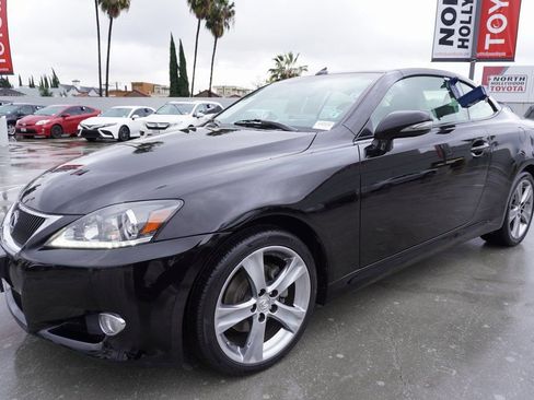 Used 2012 Lexus IS 250C image 19