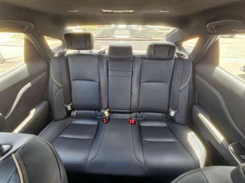 Used 2025 Toyota Crown AWD/4WD image 16