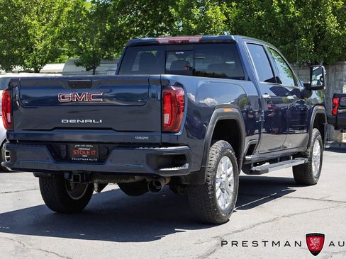 Used 2022 GMC Sierra 2500 Denali w/ Denali Ultimate Package AWD/4WD image 24