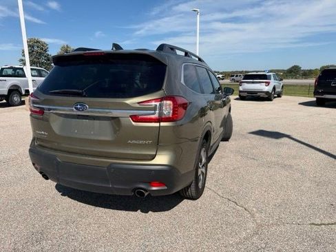 Used 2025 Subaru Ascent Premium AWD/4WD image 14