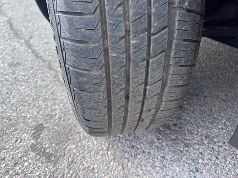 Used 2024 Volkswagen Atlas SE image 42