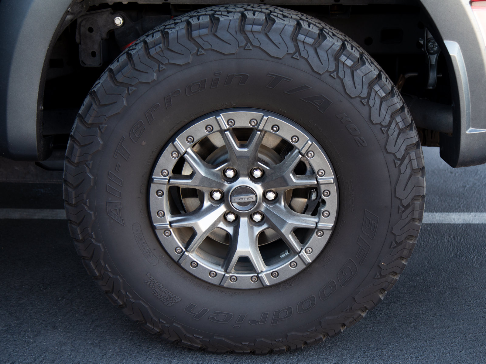 Used 2022 Ford F150 Raptor w/ Raptor 37 Performance Package AWD/4WD image 7