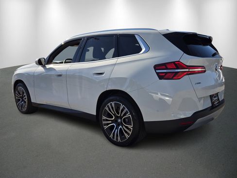 New 2026 BMW X3 xDrive30 w/ Premium Package image 5