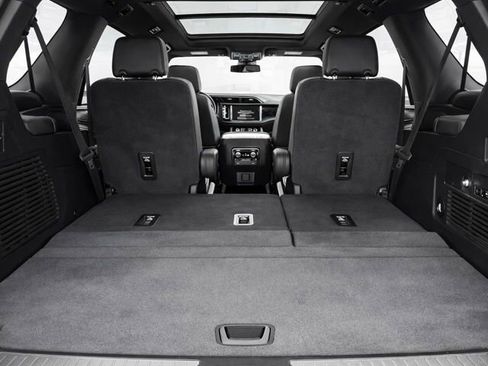 Used 2024 GMC Yukon Denali image 10