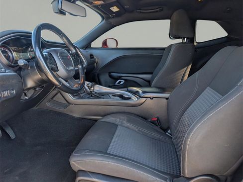 Used 2021 Dodge Challenger SXT image 16