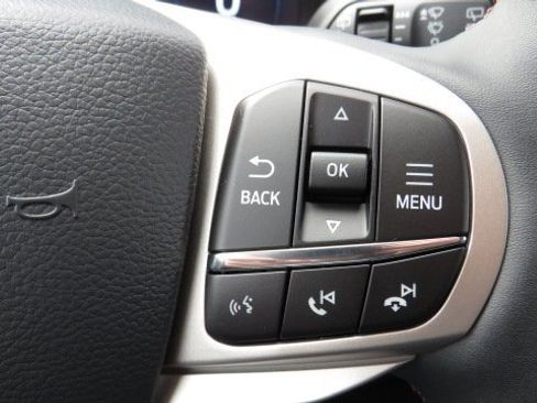 New 2026 Ford Explorer Active image 23