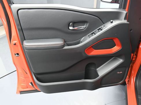 Used 2025 Nissan Frontier Pro-X w/ Pro Premium Package image 13