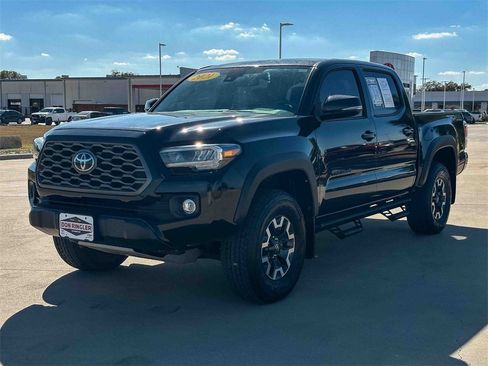 Used 2021 Toyota Tacoma TRD Off-Road image 7