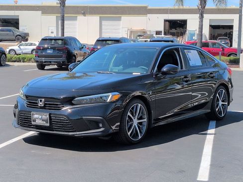 Used 2024 Honda Civic Touring image 5