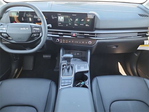 New 2026 Kia Sportage EX w/ EX Panorama Roof Package image 19