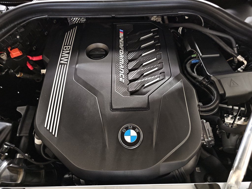 Used 2020 BMW X4 M40i AWD/4WD image 32