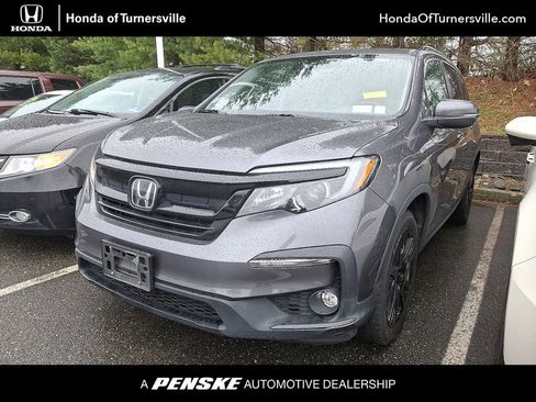 Certified 2022 Honda Pilot Special Edition image 1