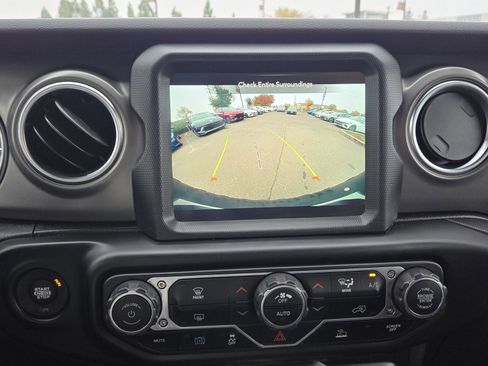 Used 2022 Jeep Wrangler Unlimited Rubicon 4xe image 21