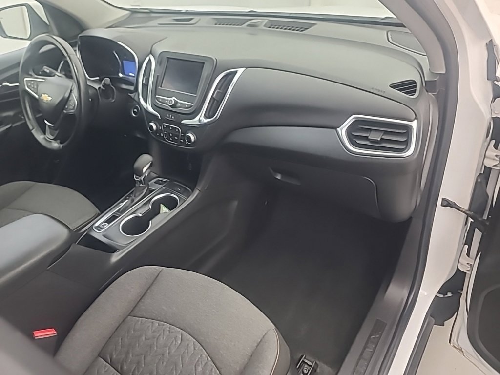 Used 2024 Chevrolet Equinox LT AWD/4WD image 14