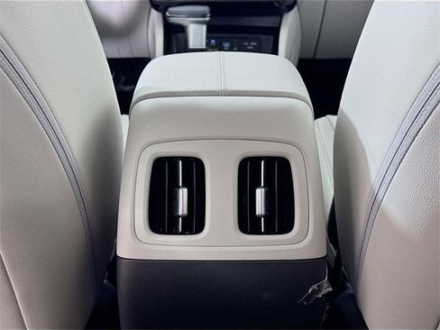 Certified 2025 Hyundai Tucson SEL image 34