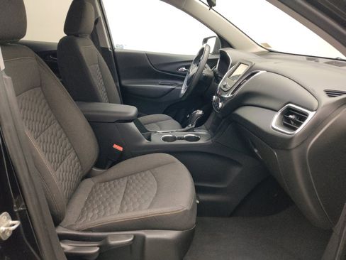 Used 2019 Chevrolet Equinox LT FWD image 21