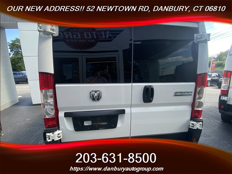 Used 2025 RAM ProMaster 2500 w/ U-Haul Equipment Group FWD image 6