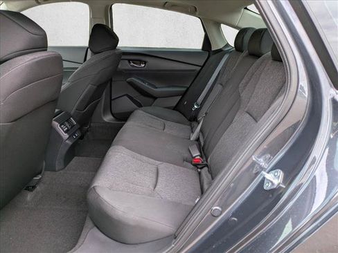 Used 2025 Honda Accord SE image 12