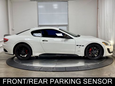 Used 2015 Maserati GranTurismo Sport RWD image 9
