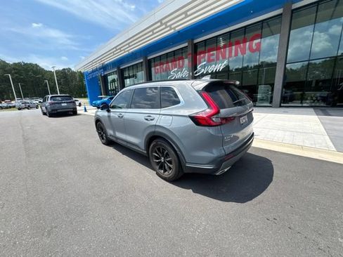 Used 2023 Honda CR-V Sport image 8