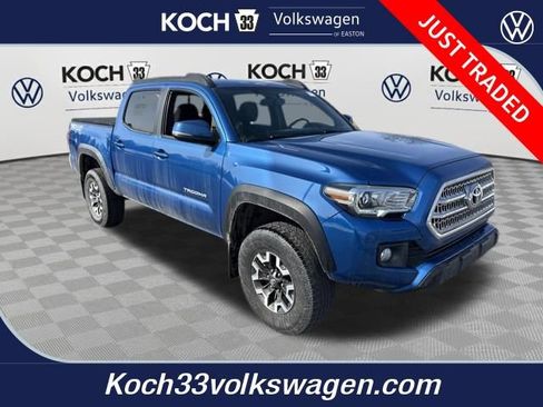 Used 2016 Toyota Tacoma TRD Off-Road w/ Towing Package image 1