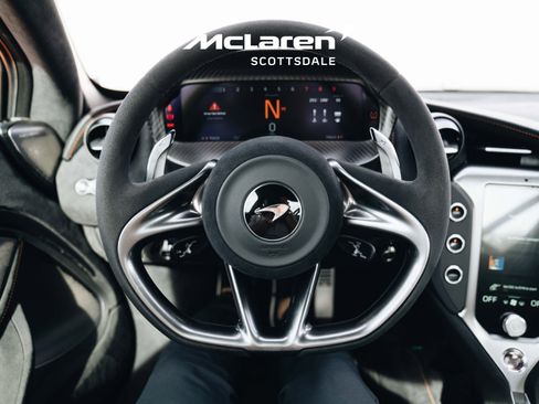 Used 2024 McLaren 750S RWD image 28