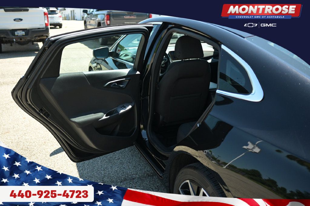 Used 2022 Chevrolet Malibu RS FWD image 27