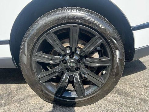 Used 2019 Land Rover Range Rover HSE AWD/4WD image 28