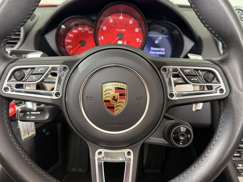Certified 2024 Porsche 718 Boxster RWD image 16