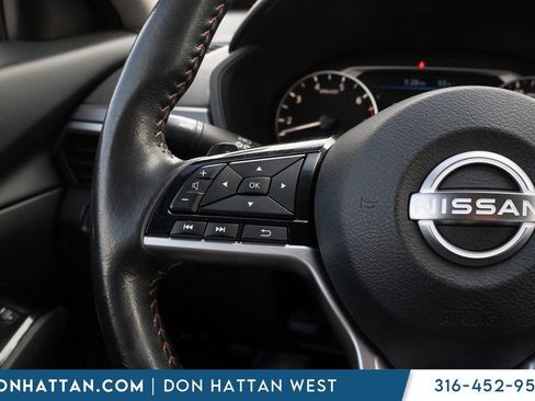 Used 2024 Nissan Altima 2.5 SR image 11