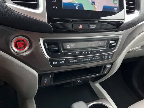 Used 2017 Honda Pilot EX-L image 17