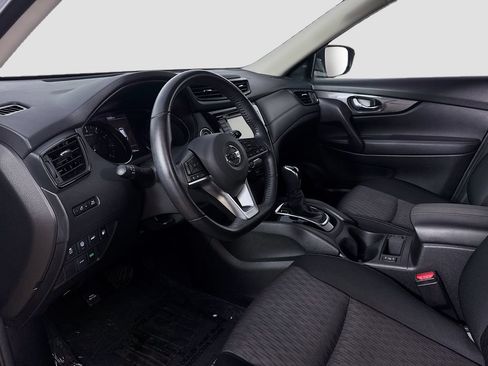 Used 2019 Nissan Rogue SV FWD image 10