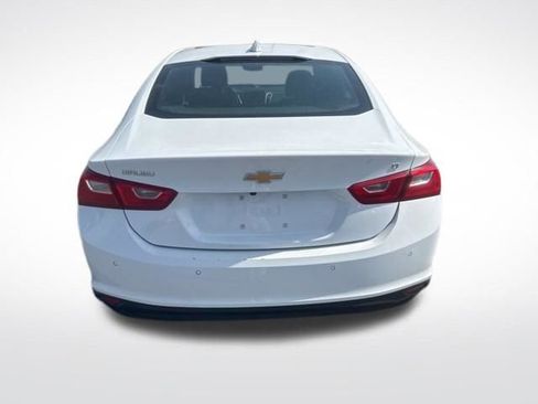 Used 2024 Chevrolet Malibu LT image 4