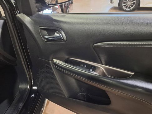 Used 2018 Dodge Journey Crossroad AWD/4WD image 20