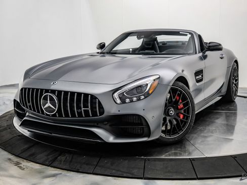 Used 2019 Mercedes-Benz AMG GT C image 5