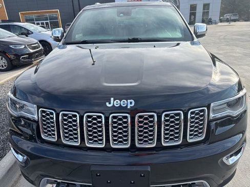 Used 2020 Jeep Grand Cherokee Overland image 13