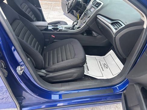 Used 2013 Ford Fusion SE image 26