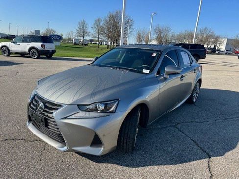 Used 2019 Lexus IS 300 AWD w/ Navigation Package image 3