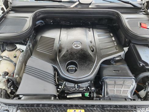 Used 2021 Mercedes-Benz GLS 450 4MATIC image 30