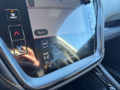 Used 2022 Subaru Outback Wilderness image 17