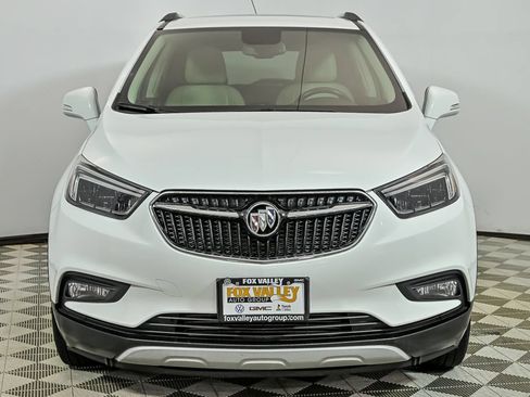 Used 2017 Buick Encore Essence FWD image 4