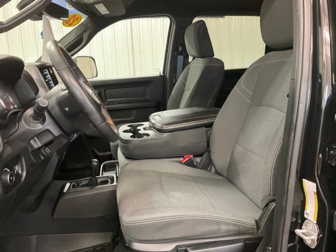 Used 2022 RAM 2500 Tradesman AWD/4WD image 12