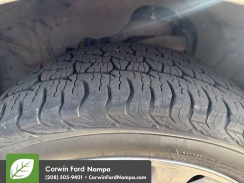 Used 2019 Ford Expedition Max Platinum AWD/4WD image 14