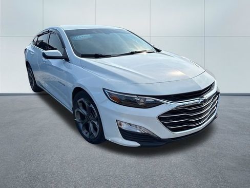 Used 2022 Chevrolet Malibu LT FWD image 5