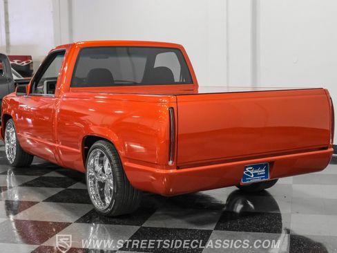 Used 1992 Chevrolet Silverado 1500 2WD Regular Cab image 9