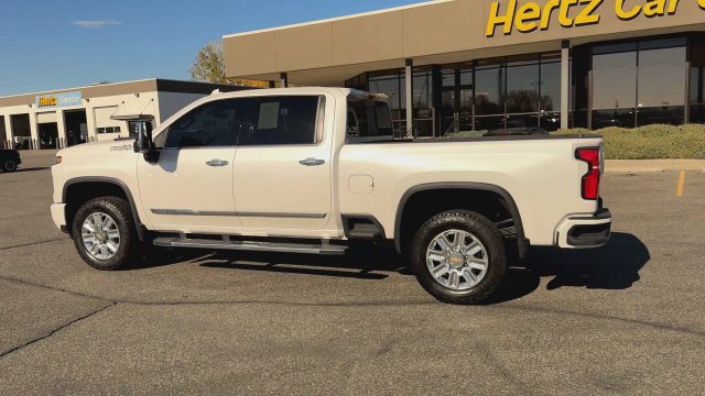 Used 2025 Chevrolet Silverado 3500 High Country w/ High Country Premium Package AWD/4WD image 6