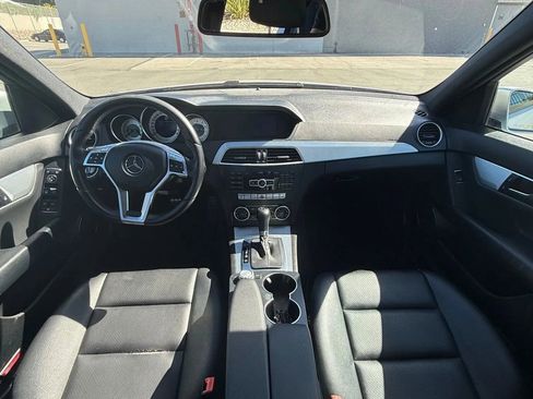 Used 2013 Mercedes-Benz C 250 Sedan image 16